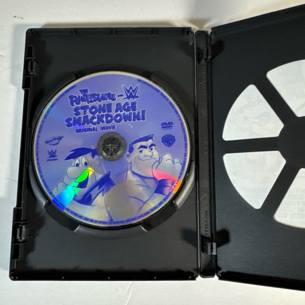 Vibrant Animated Crossover DVD The Flintstones WWE Stone Age Smackdown - Picture 2 of 2